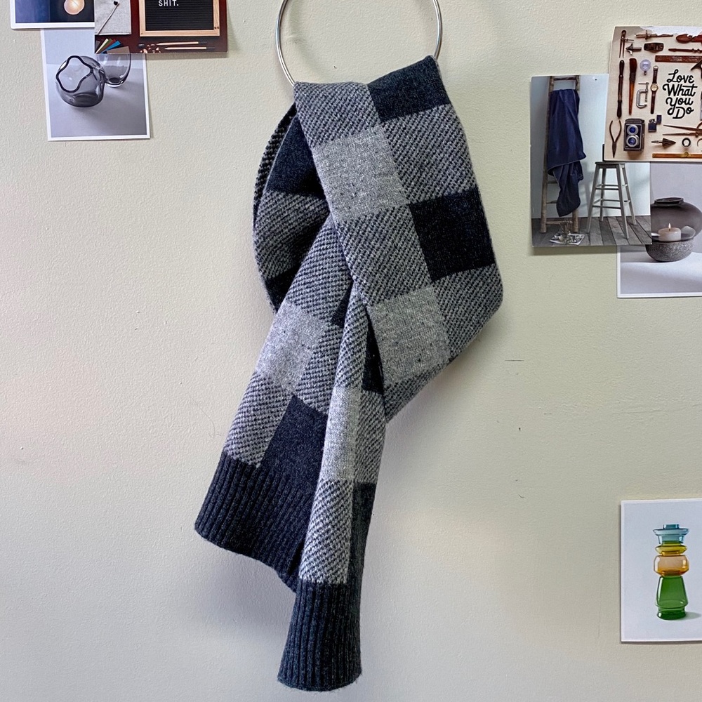 Gap Mens Winter 100% Wool Scarf